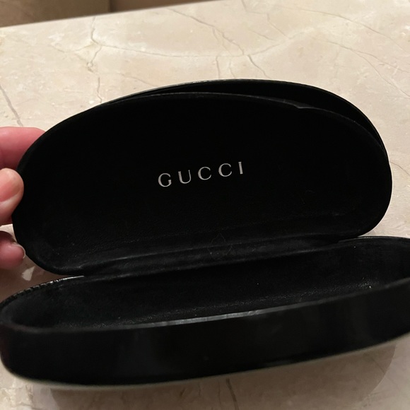 Gucci Retro Unisex Sunglasses excellent condition with case